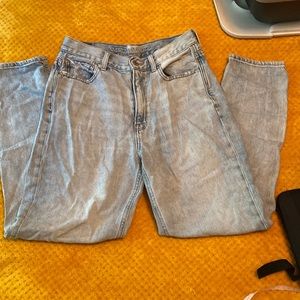American Eagle Mom Jean 6